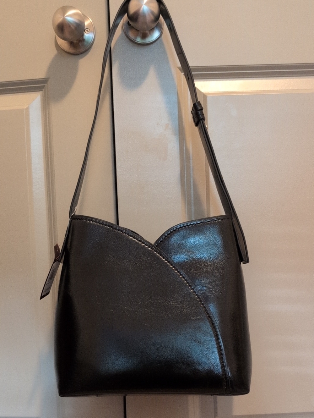 RADLEY LONDON Black Leather Tulip Shoulder Bag